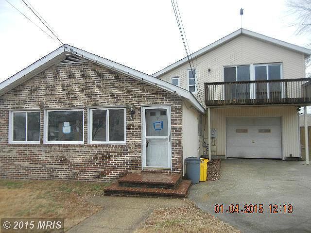 1st image of 9 McGuirk Dr