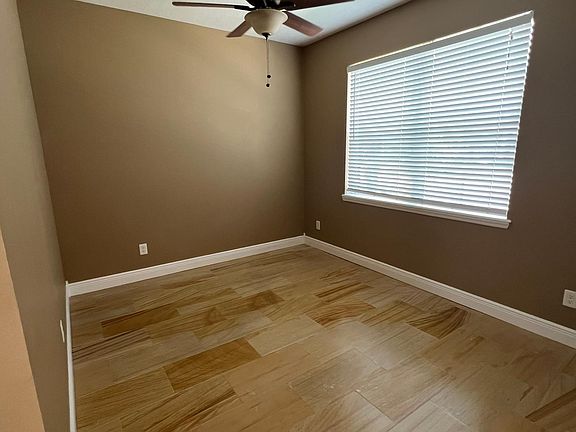 Area used as an office space. Towards the front of the home.