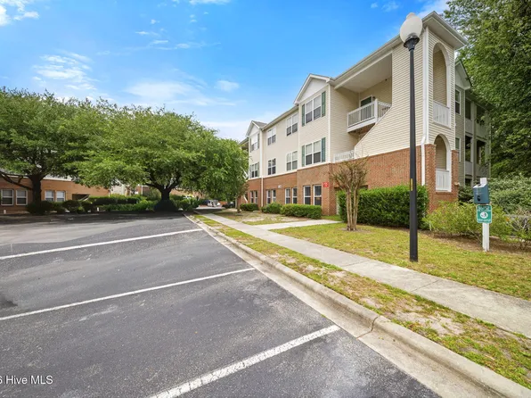 736 Indica Court #102, Wilmington, NC 28405