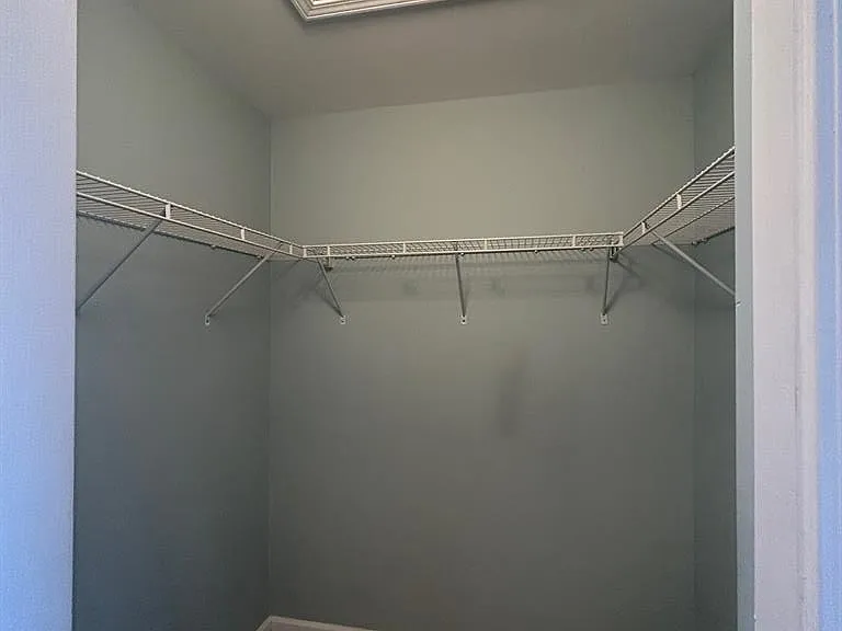 39460 Springwater Dr — Photo 22