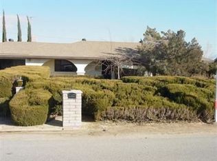 13805 Crow Rd, Apple Valley, CA 92307