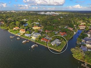 1502 Sandpiper Ln, Sarasota, FL 34239