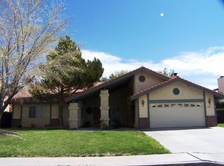 912 Sol Ct, Ridgecrest, CA 93555