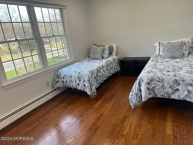 1578 N Bay Ave — Photo 46