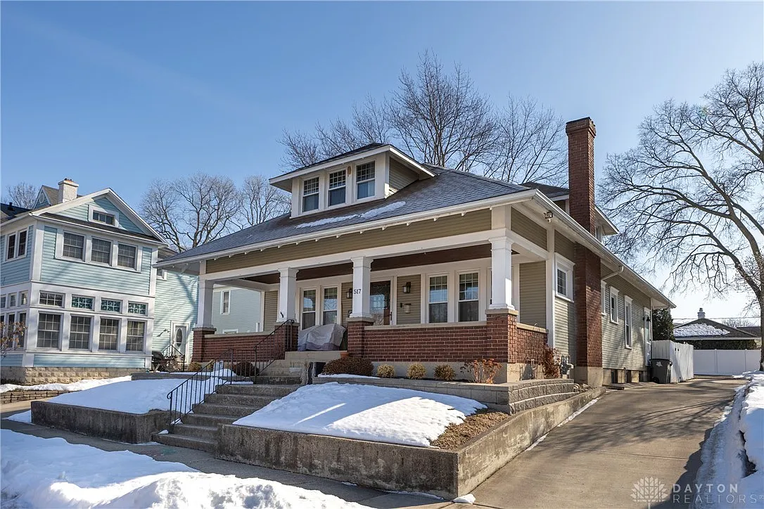 517 S Cherry St photo 1