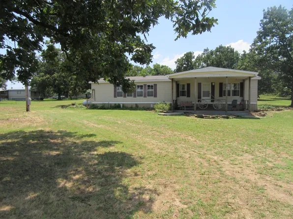 1079 E Jordan Rd, Colcord, OK 74338
