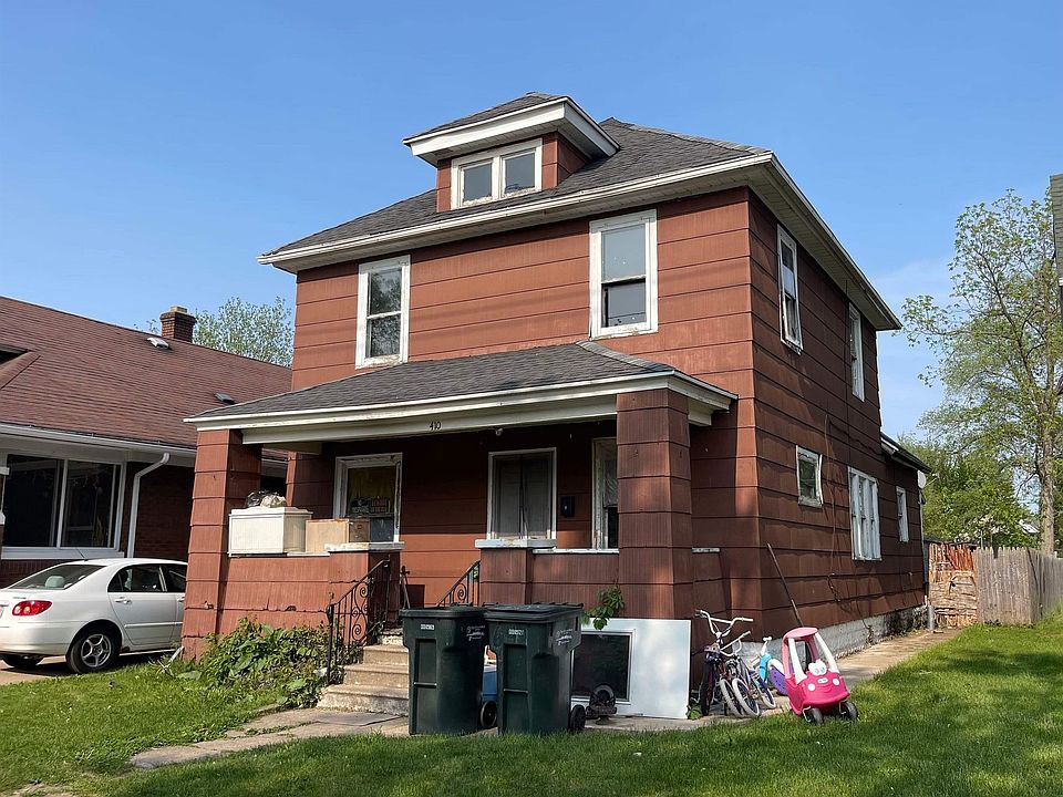 2nd image of 410 Studebaker St
