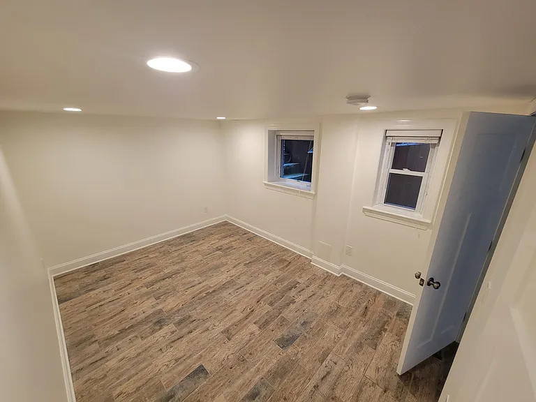 1845 Monroe St NW — Photo 8
