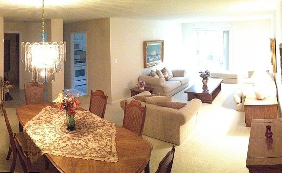 2nd image of 4757 Howard St APT 204