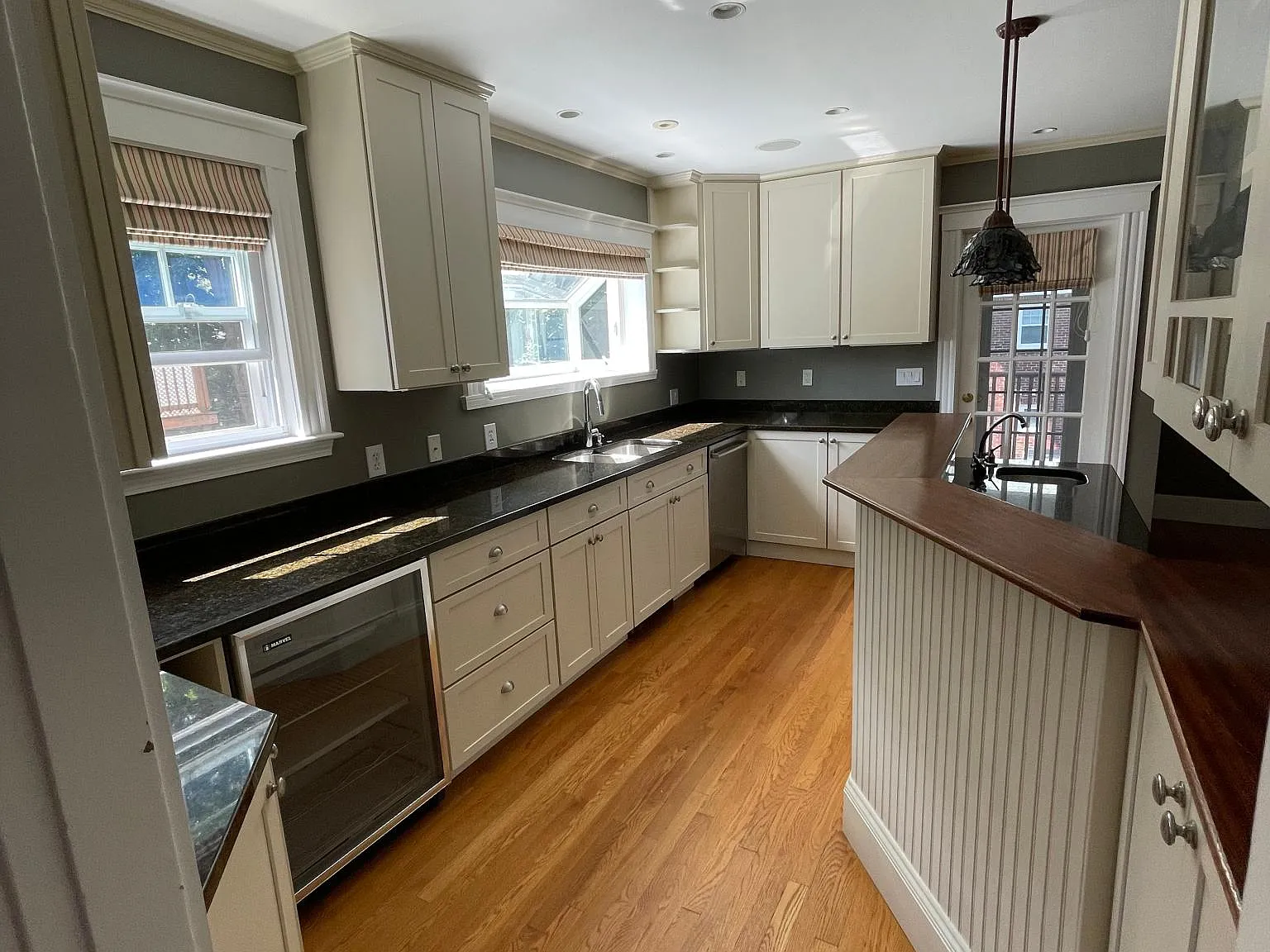 2 bed, 1500 sqft, $3,500 — Photo 3