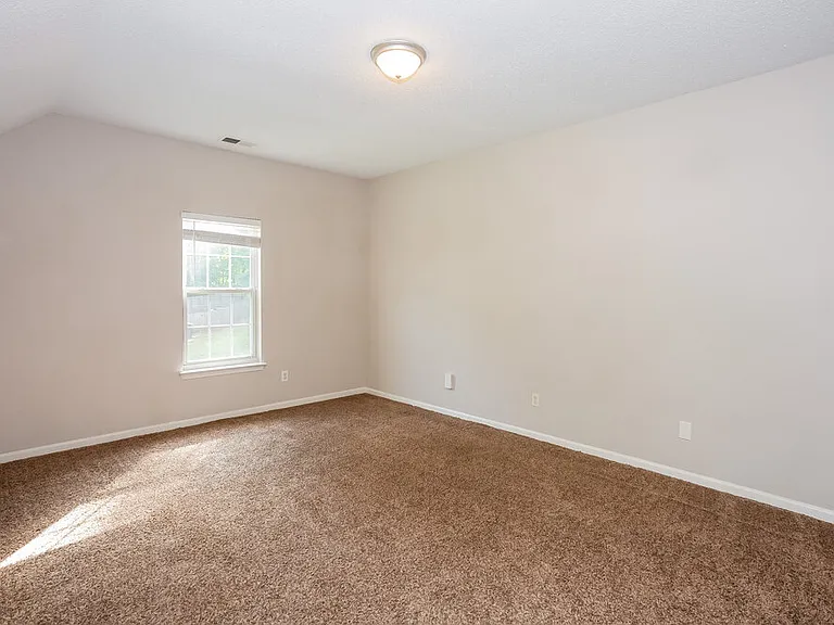 7530 Wilkins Terrace Dr — Photo 16