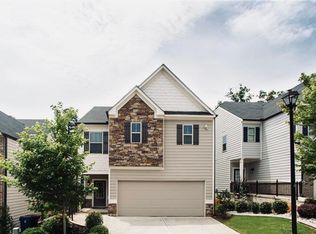 3952 Lake Manor Way, Atlanta, GA 30349