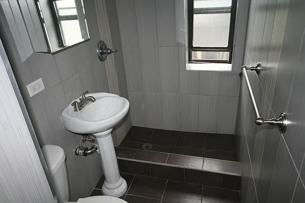 Rented by MetroNest | media 21