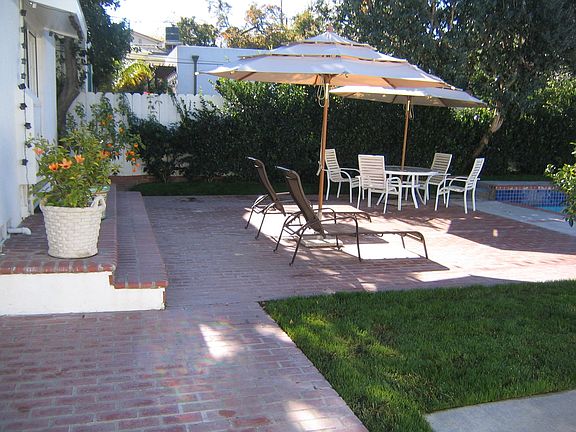 3rd image of 4273 Murietta Ave