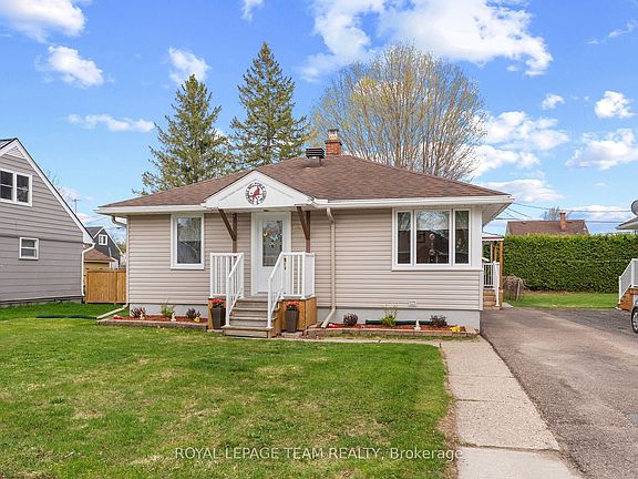 2nd image of 361 Archibald Ave