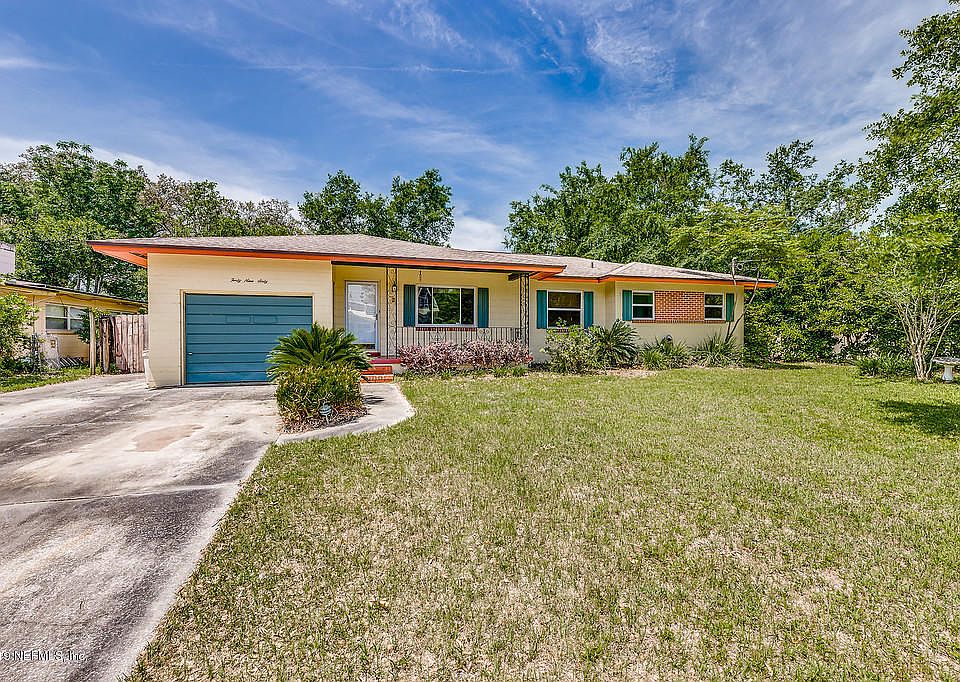 1st image of 4960 Dian Wood Dr E