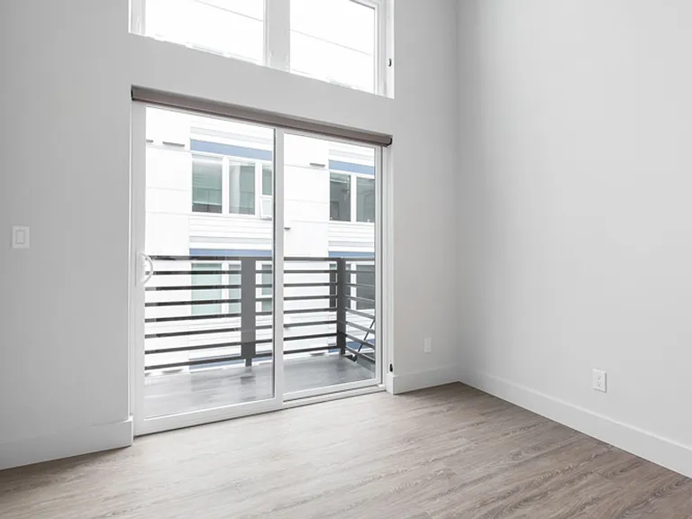 510 Broadway — Photo 21
