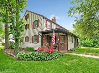 50 Topaz Pl, Stratford, CT 06614