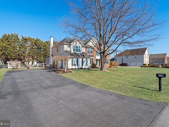 4th image of 226 Cornwell Dr