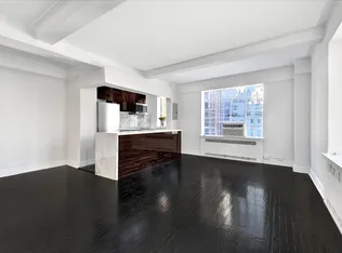 10 Park Avenue 11K image 1 of 10