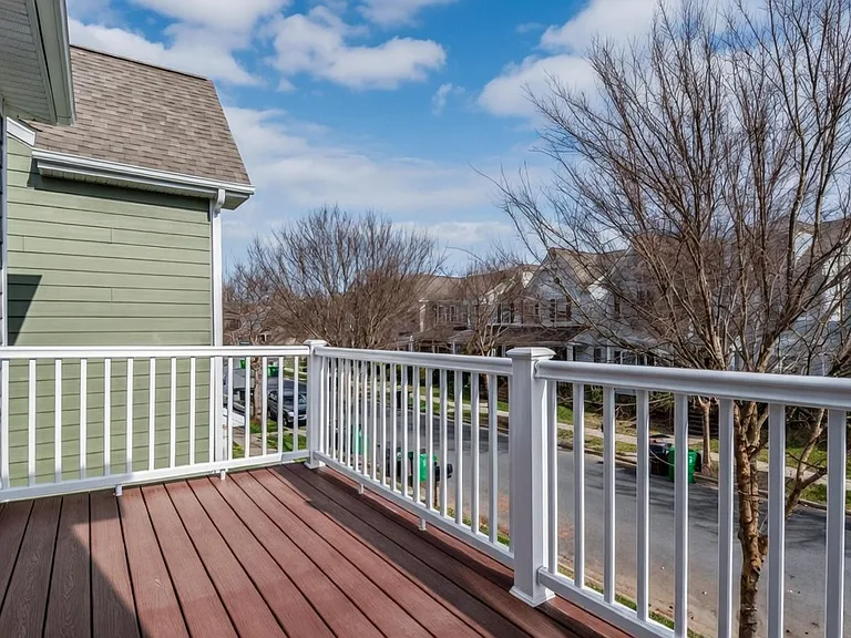 10524 Royal Winchester Dr — Photo 23