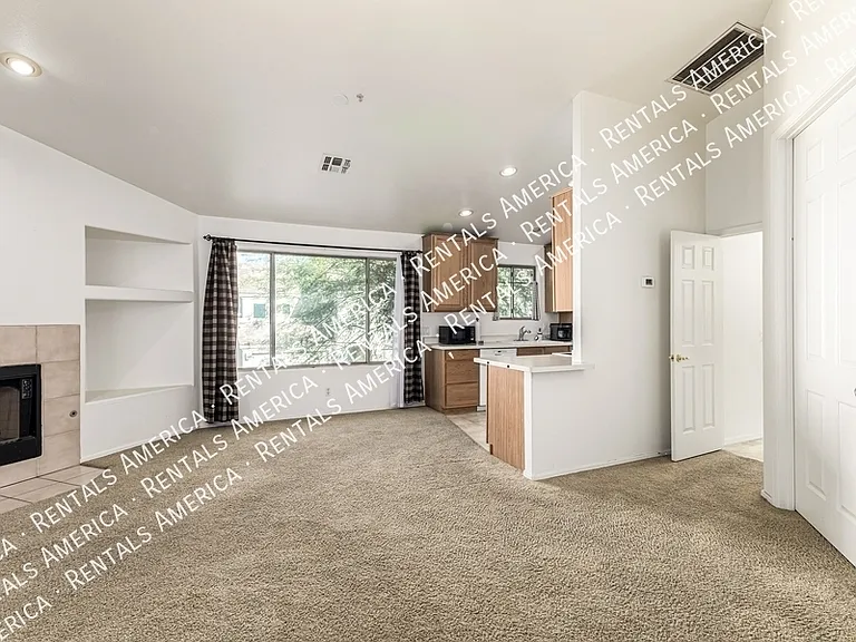 7550 E Earll Dr #74 — Photo 6