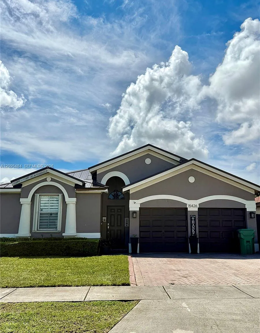 Century Estates 1st Addn — Photo 1