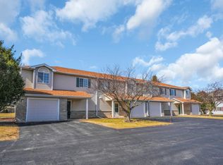 1619 Summerset Dr APT 3, Racine, WI 53406