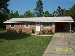 9112 Betsie Ross St, Moss Point, MS 39562