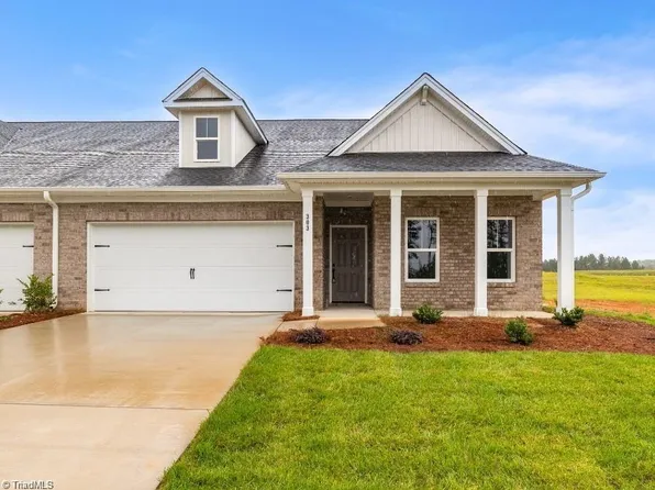 3540 Townland Cir #13, Clemmons, NC 27012