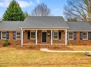 2908 S Mebane St, Burlington, NC 27215