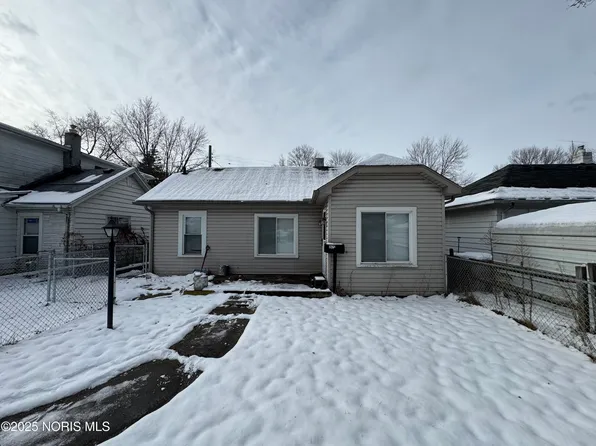 1925 Olimphia Rd, Toledo, OH 43615