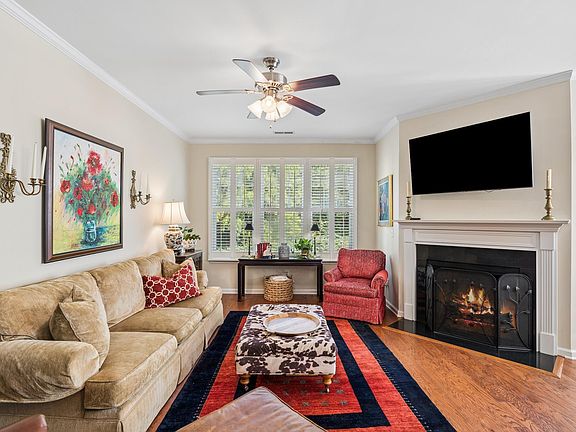 3rd image of 4613 Springerly Ln