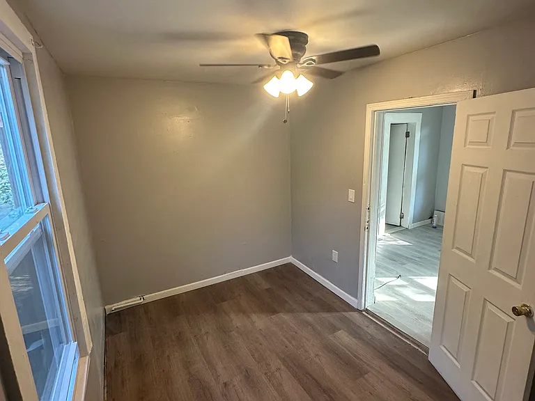 30 Mary St #2 — Photo 13