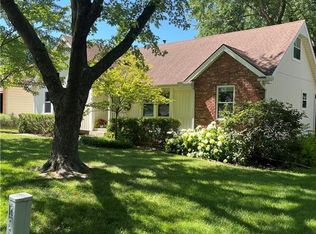 1217 NE 74th Ter, Gladstone, MO 64118