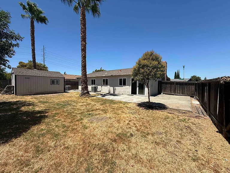 1 Deertree Ct — Photo 7