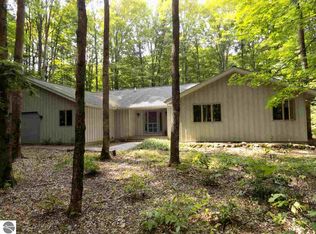 6788 Rue De Ouvert, Mancelona, MI 49659