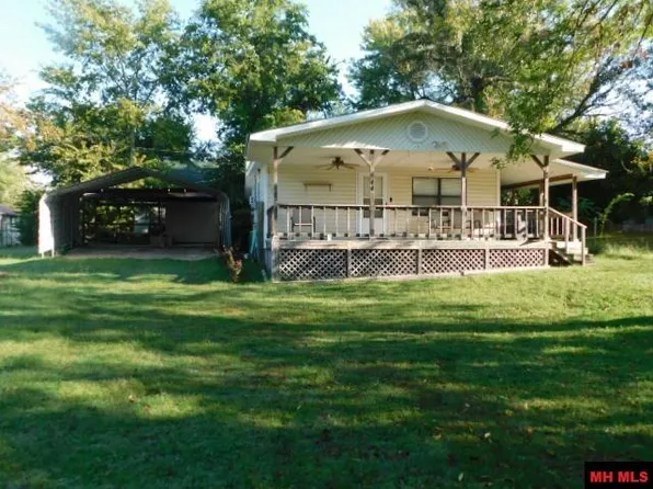 44 Main St, Norfork, AR 72658
