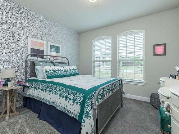 4th image of 15905 Villa Frontera Dr