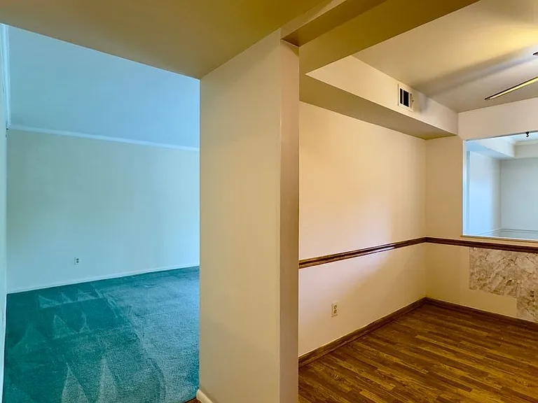 4 Brooking Ct #302 — Photo 3