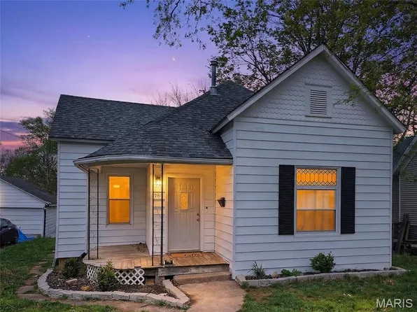 406 Franklin St, Fredericktown, MO 63645