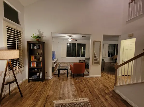 10518 Sea Mist Way, San Diego, CA 92121