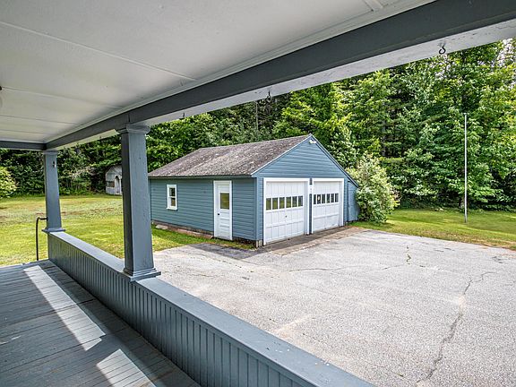 3rd image of 152 Parker Road