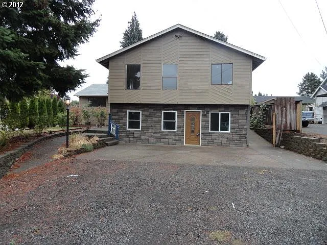 358 NW 13th Ave photo 1