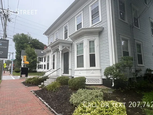 31 Silver St, Dover, NH 03820