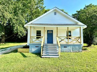 127 New St, Gaffney, SC 29340