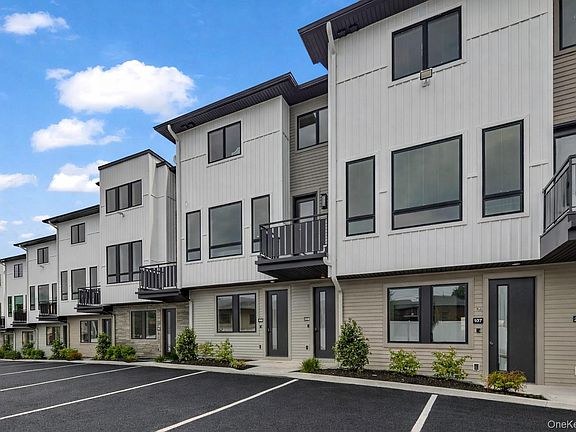 2nd image of 17 Union Road #208