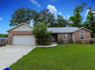 5916 Rosebud Ln, Godfrey, IL 62035