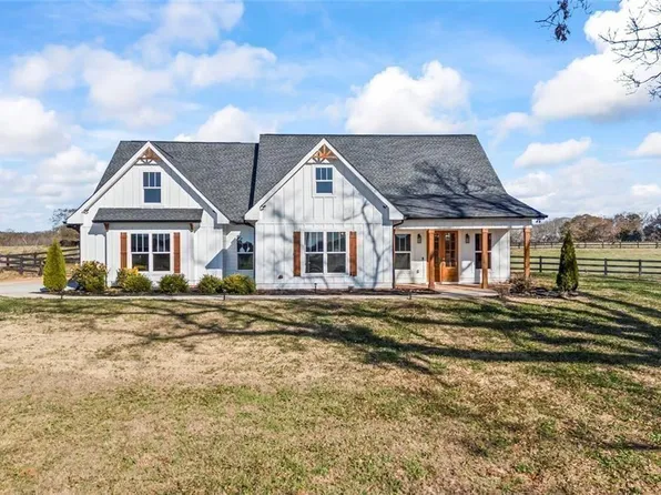 7588 State Route 98 Rd, Commerce, GA 30530