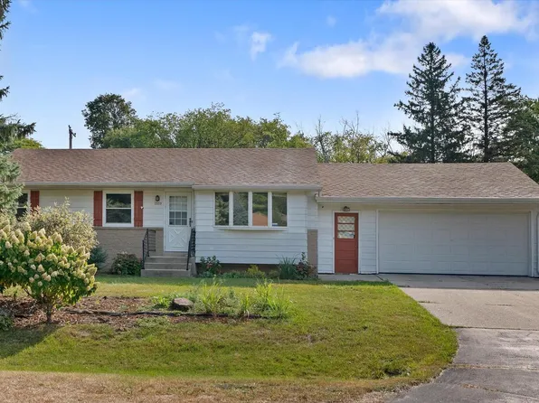 7850 North Link PLACE, Milwaukee, WI 53223